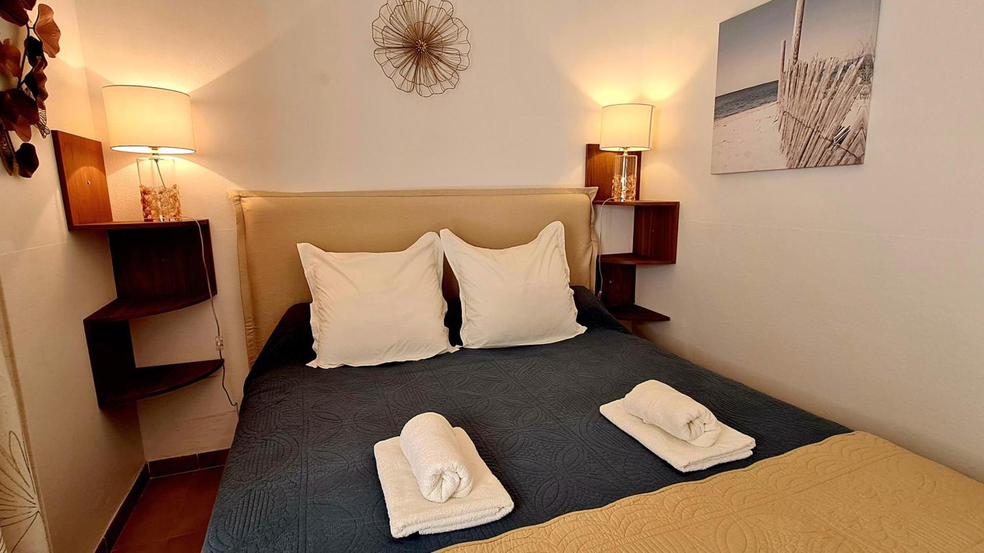 Appartement Kalliste, Logements Avec Vue Citadelle De Bonifacio بونيفَسْيو المظهر الخارجي الصورة