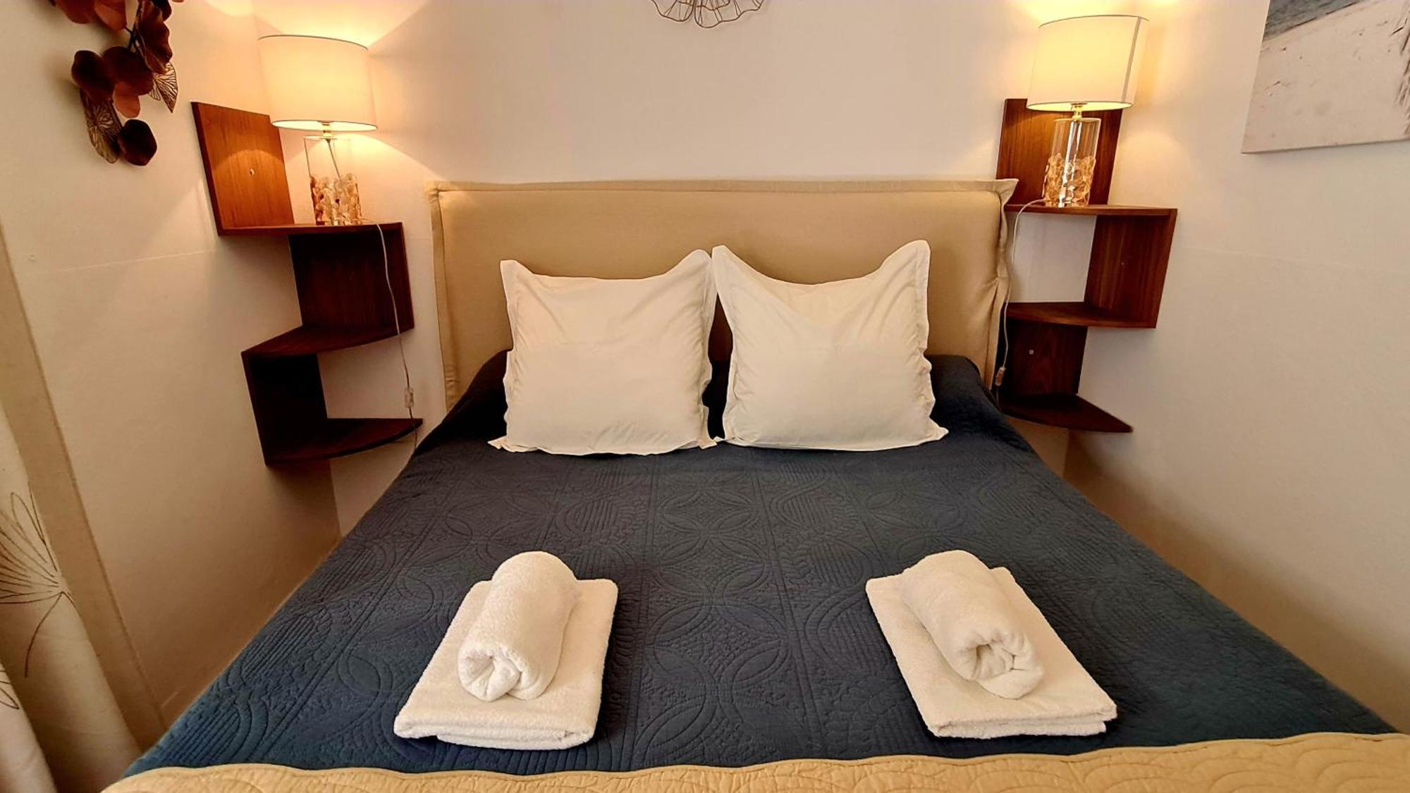 Appartement Kalliste, Logements Avec Vue Citadelle De Bonifacio بونيفَسْيو المظهر الخارجي الصورة